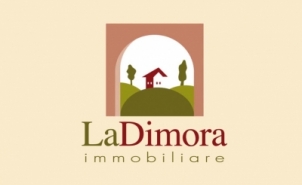 <p>Marchio e immagine coordinata<br />Cliente: La Dimora immobiliare di Michela Mari<br /><br /></p>